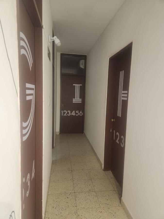 Pacha Hostel Backpack Сальта Экстерьер фото